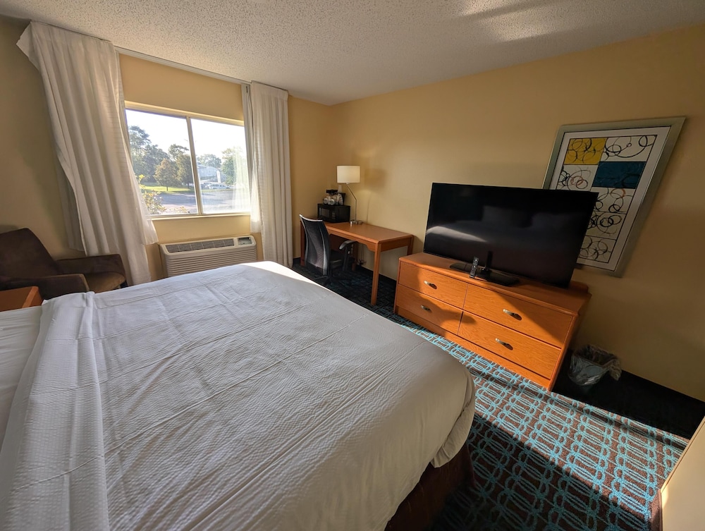 SureStay by Best Western Mount Pleasant Racine 12/61