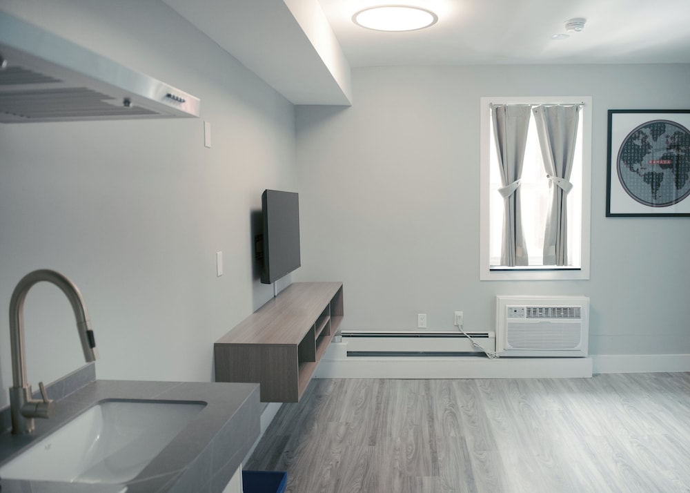 Ramada by Wyndham Kirkland Lake 25/48