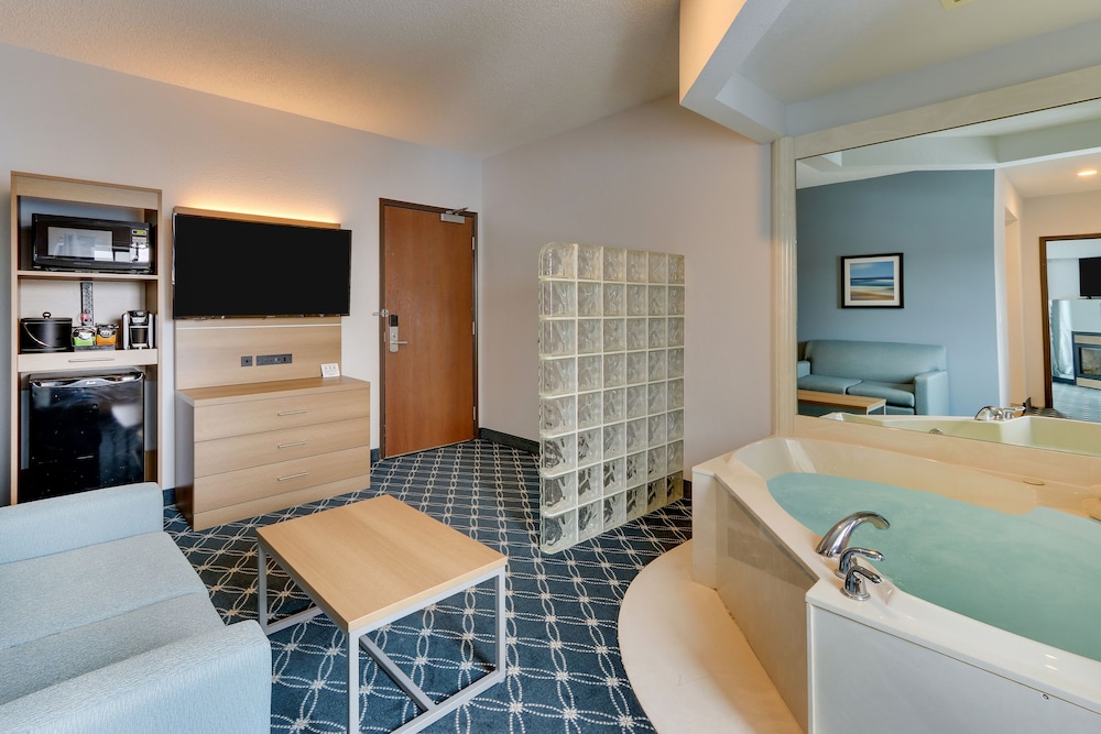 Parkshore Resort 36/54