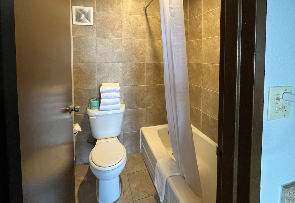 Motel6 Mesquite, TX – Town East 40/42