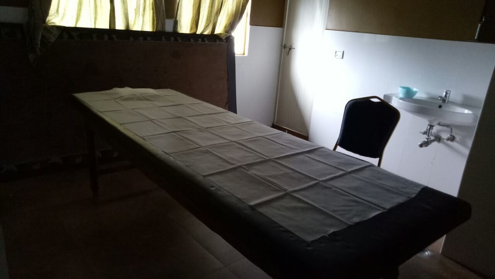 Hotel Bluewaters Cherai 35/46
