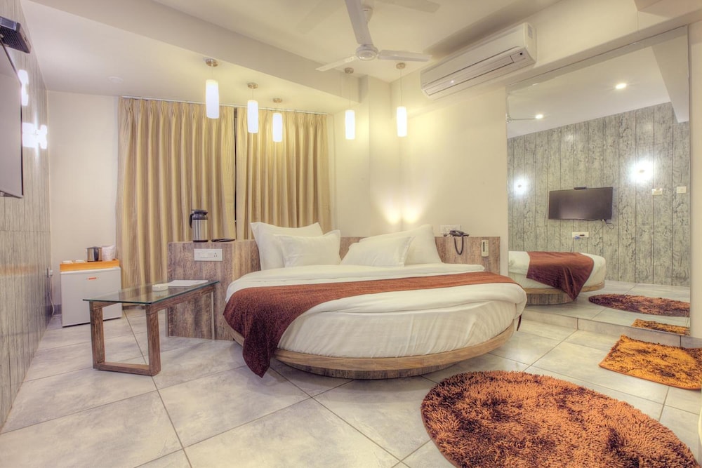 Hotel Scenaria 9/45