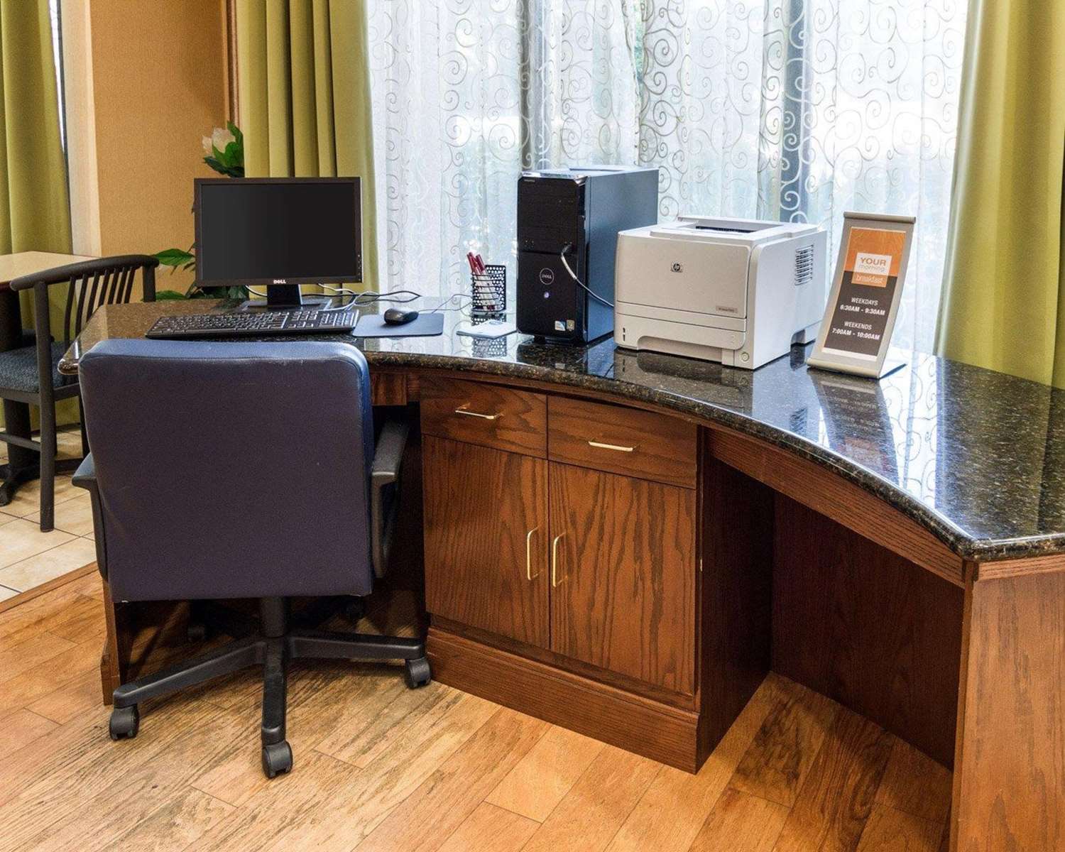 Comfort Suites Nacogdoches 40/44