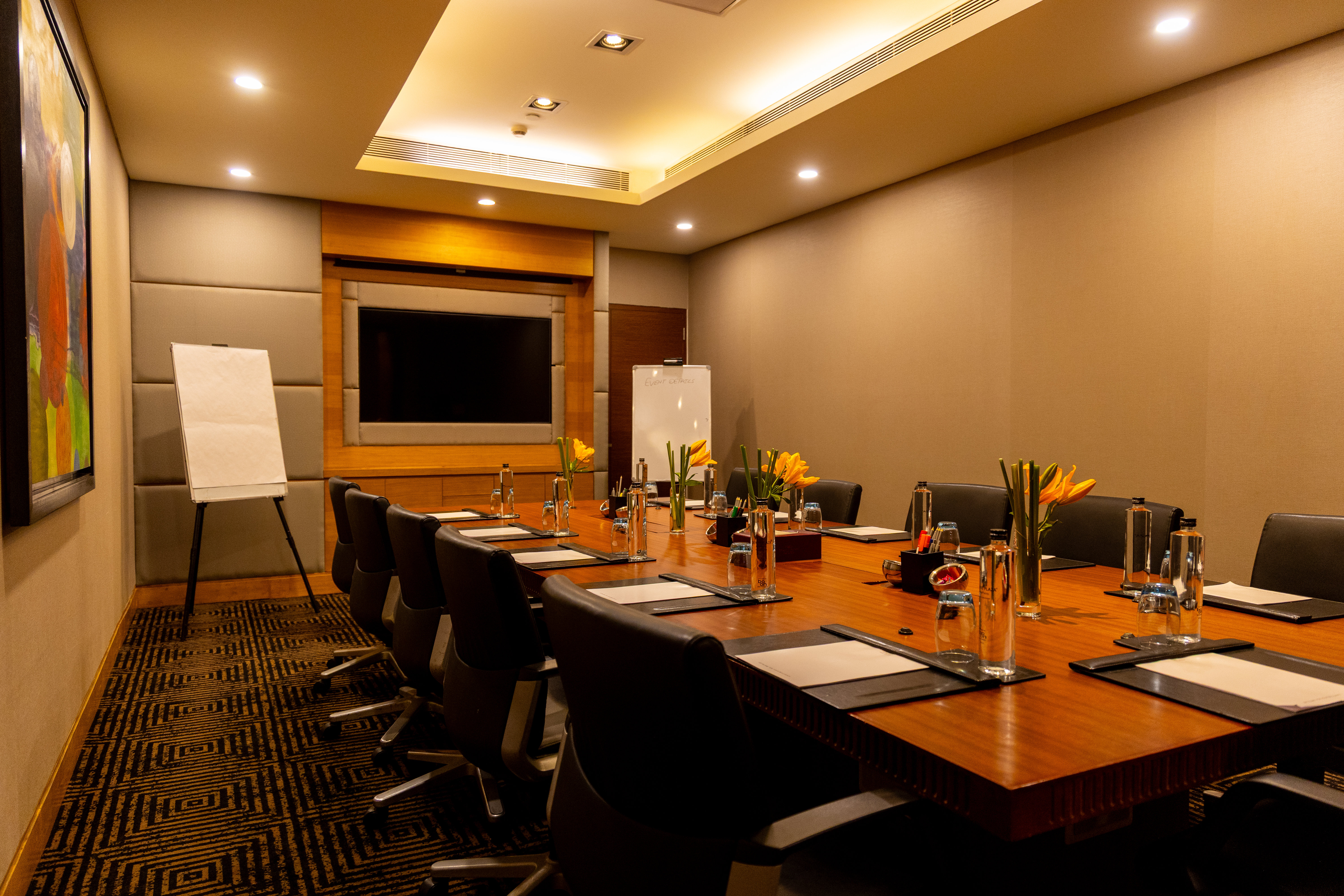 Crowne Plaza Gurgaon 65/82