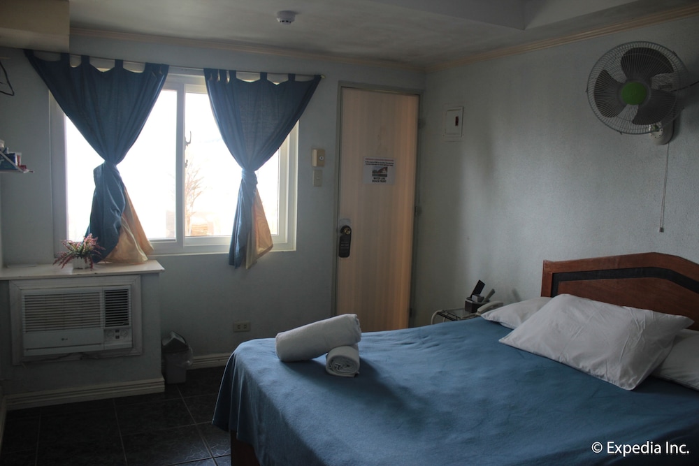 Blue Rock Beach Resort 12/67