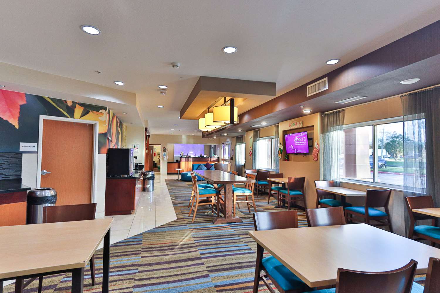 Comfort Inn & Suites Houston North - Spring 25/27