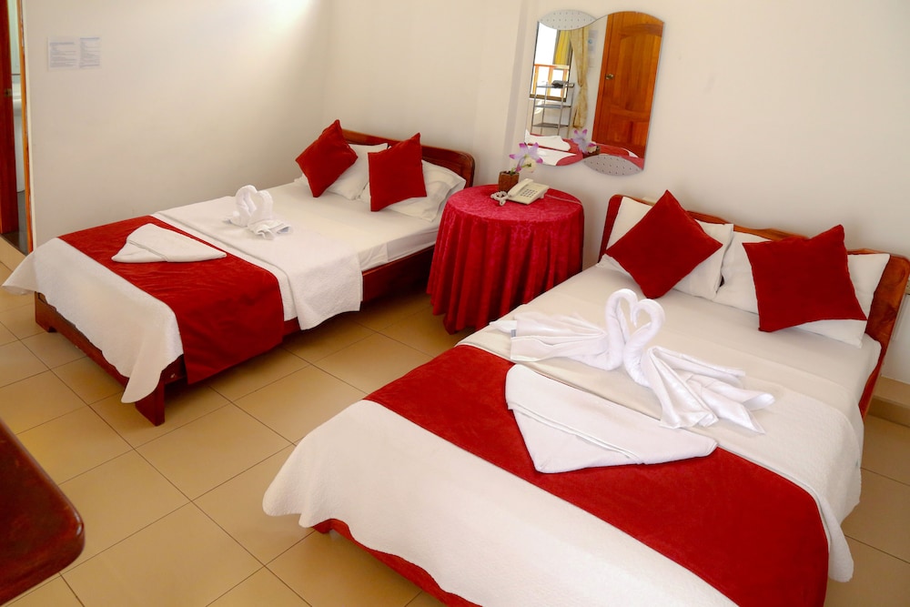 Hostal Sir Francis Drake 20/50