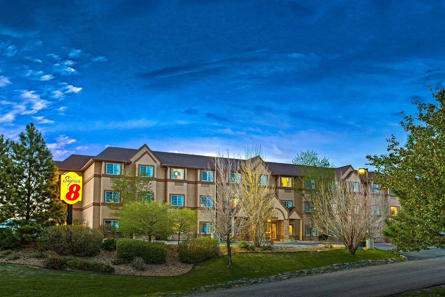 Spark by Hilton Parker Denver SE 1/11