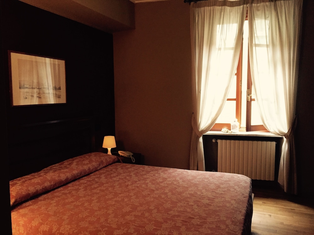 Albergo San Lorenzo 38/66