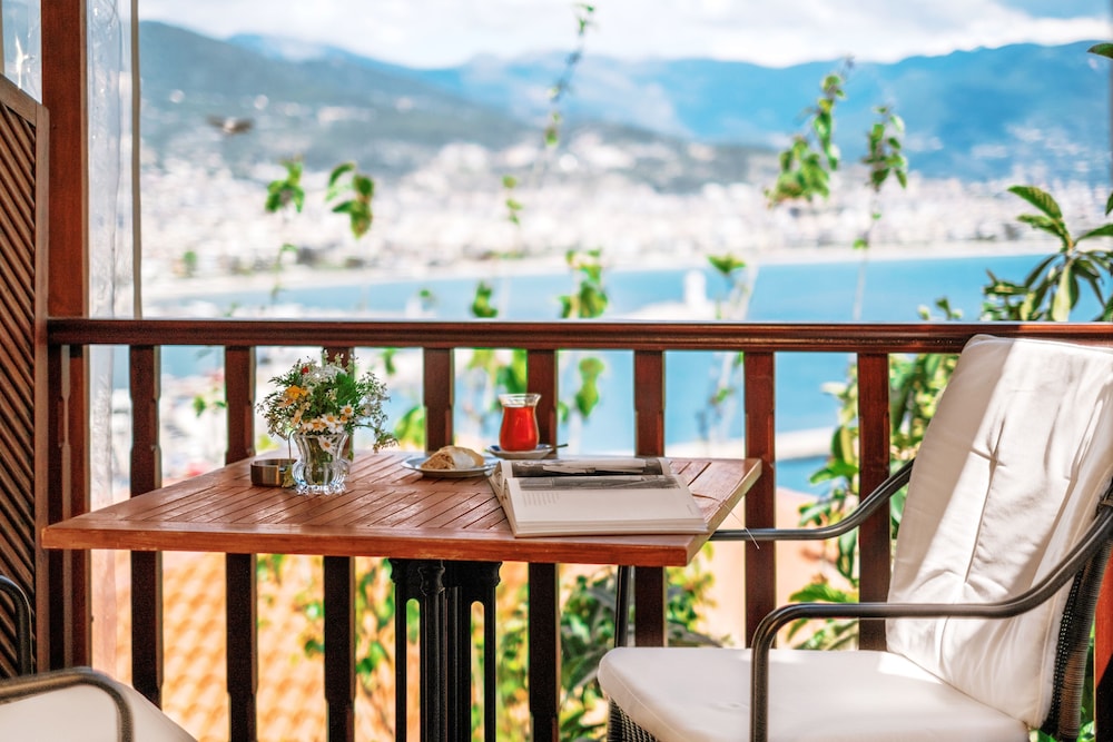 Hotel Villa Turka 36/50