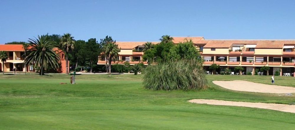 Lagrange Vacances Résidence du Golf 30/42