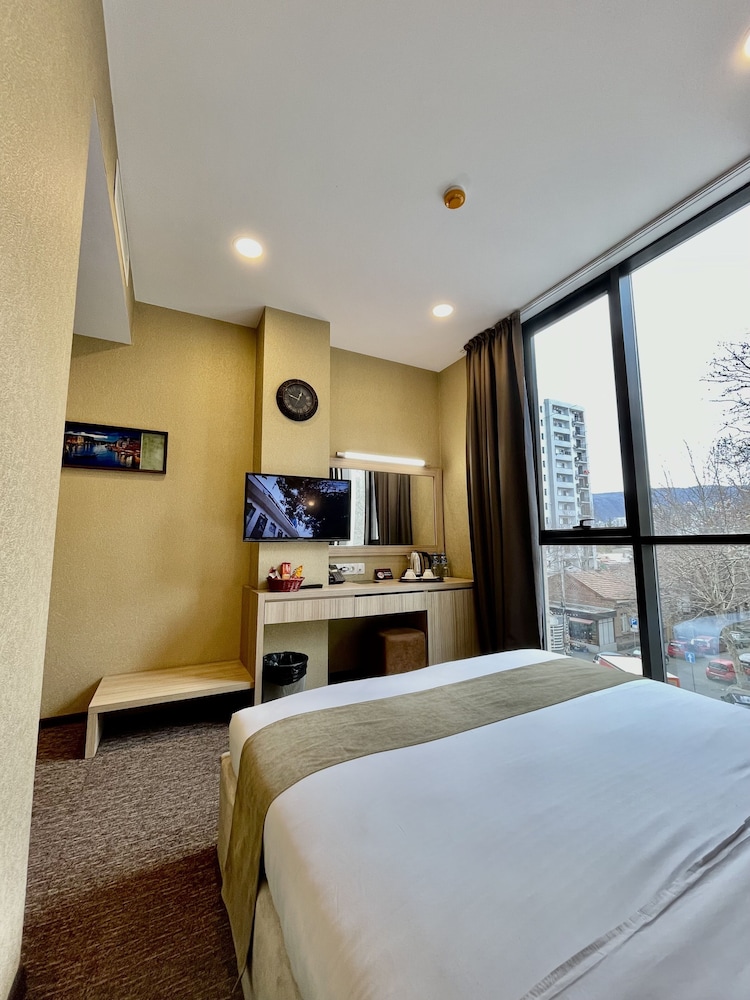 Betlem Hotel, Tbilisi 15/50