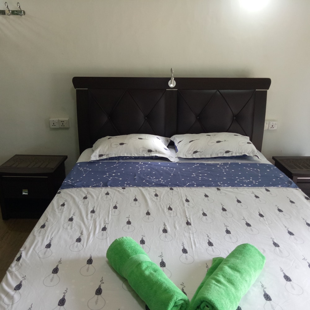 This Is It Guest House And Restaurant 39/50
