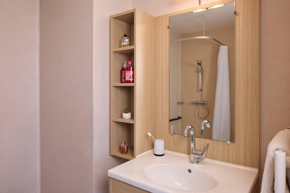 Quality Aparthotel Orleans Sud Zenith 24/24