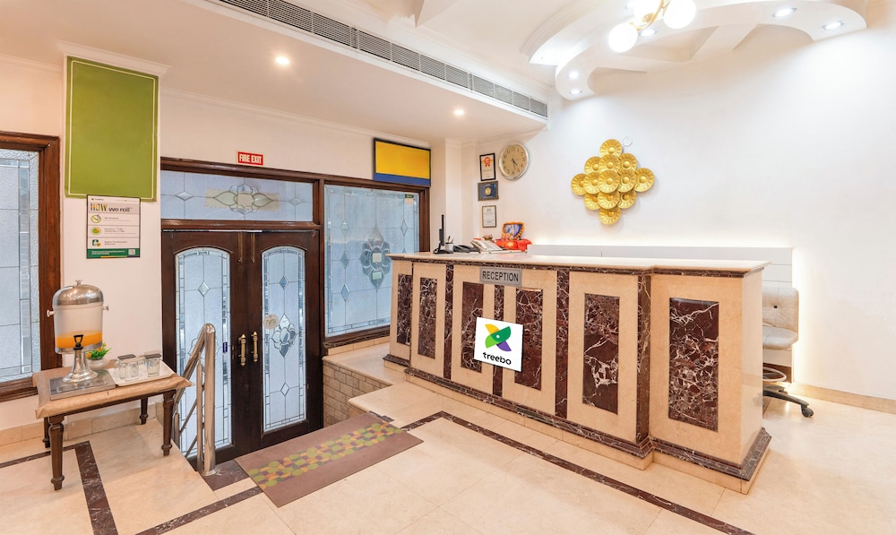 Hotel Paras International 13/49