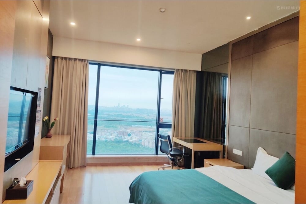Side Apartment 26/50