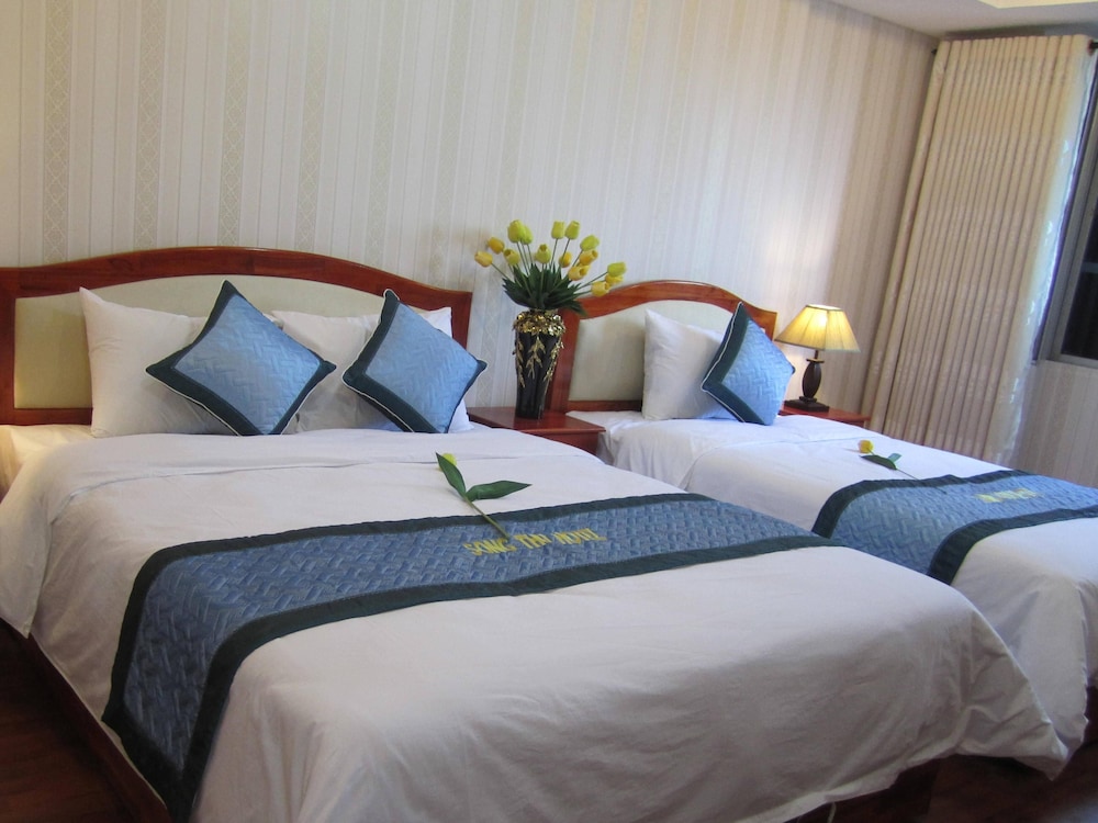Song Thu Hotel 4/35