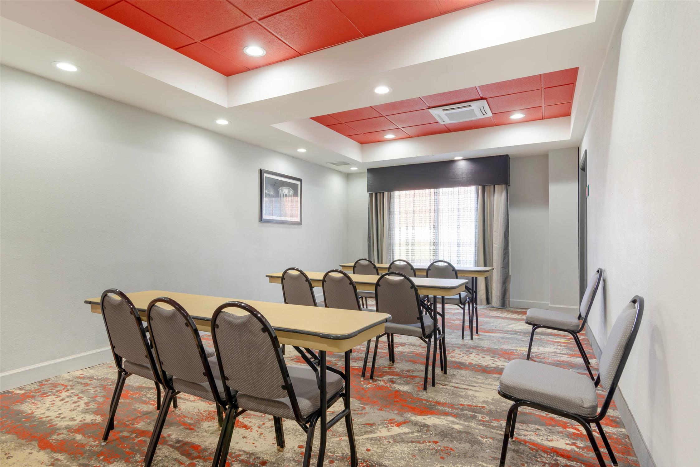 Comfort Inn & Suites Carrollton, GA 36/40