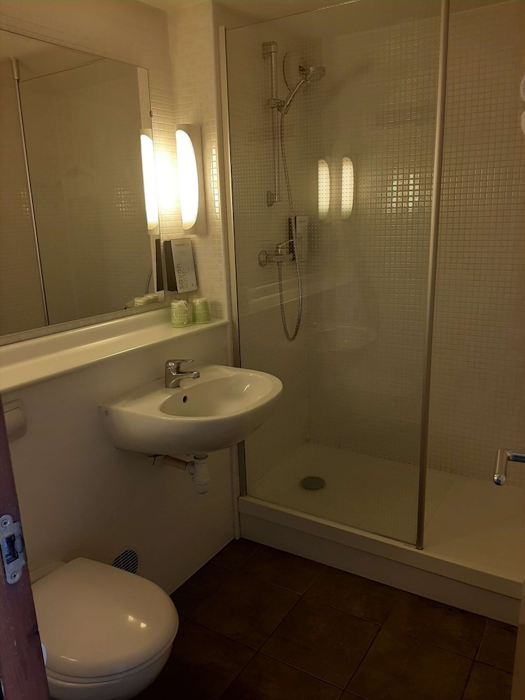 Kyriad Direct Montpellier Ouest Saint Jean De Vedas 51/55