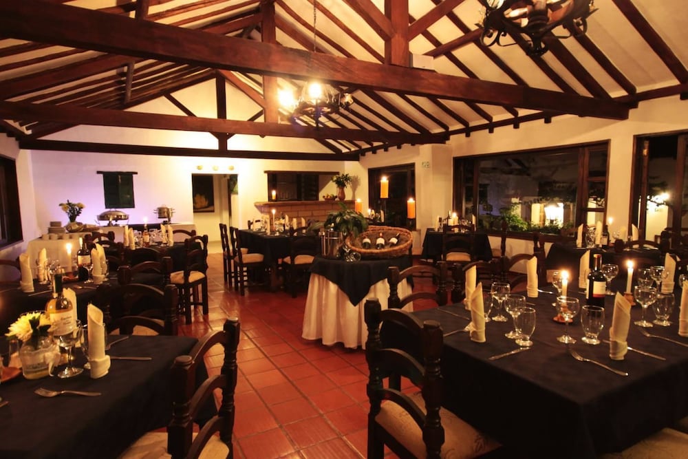 Hotel Meson de los Virreyes 19/22