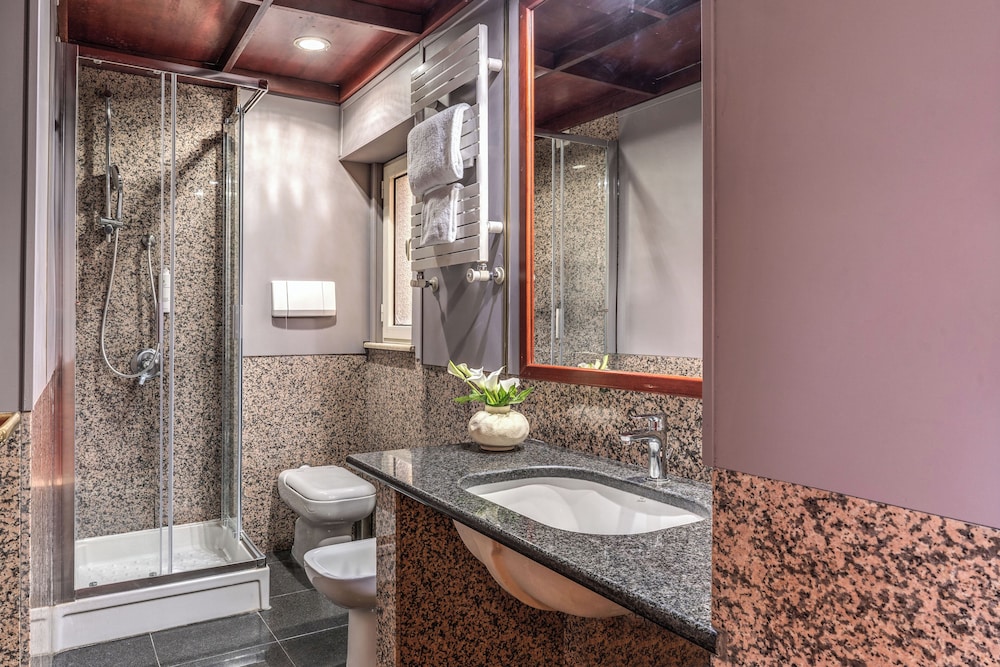 Madison Hotel Rome 40/48