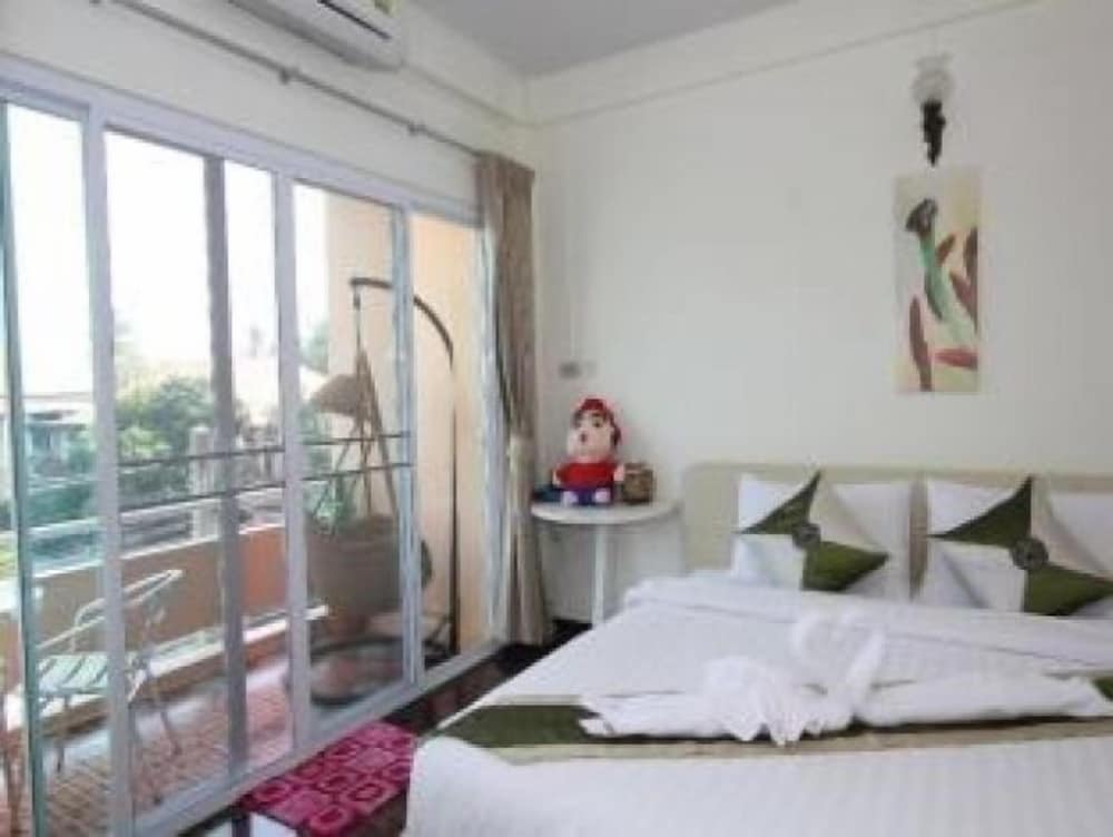 Maria Room For Rent Hua Hin 12/40
