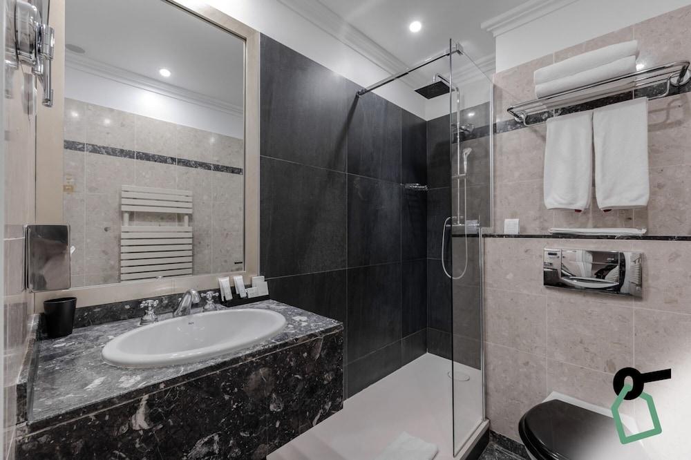 Hotiday Room Collection - Paris Arc de Triomphe 48/50