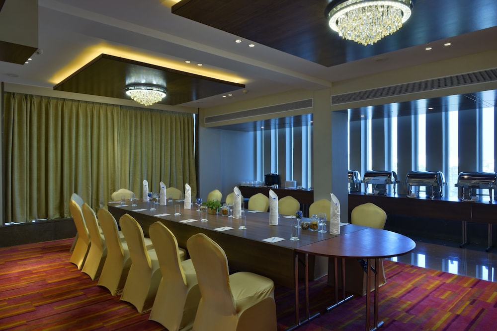 The Fern An Ecotel Hotel Vadodara 54/63