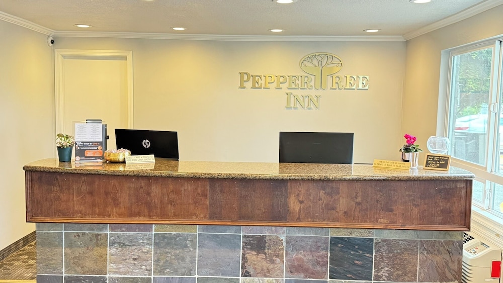 PepperTree Inn 12/67