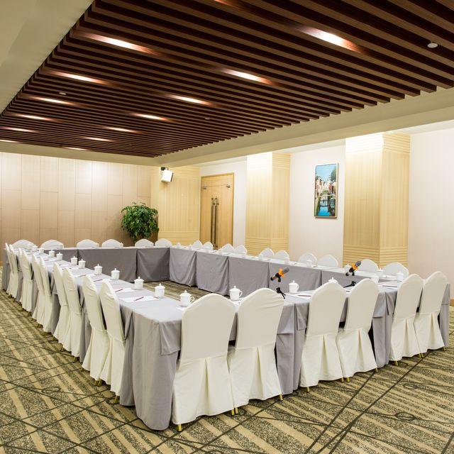 HANGZHOU OUYAMEI INTERNATIONAL HOTEL 46/52
