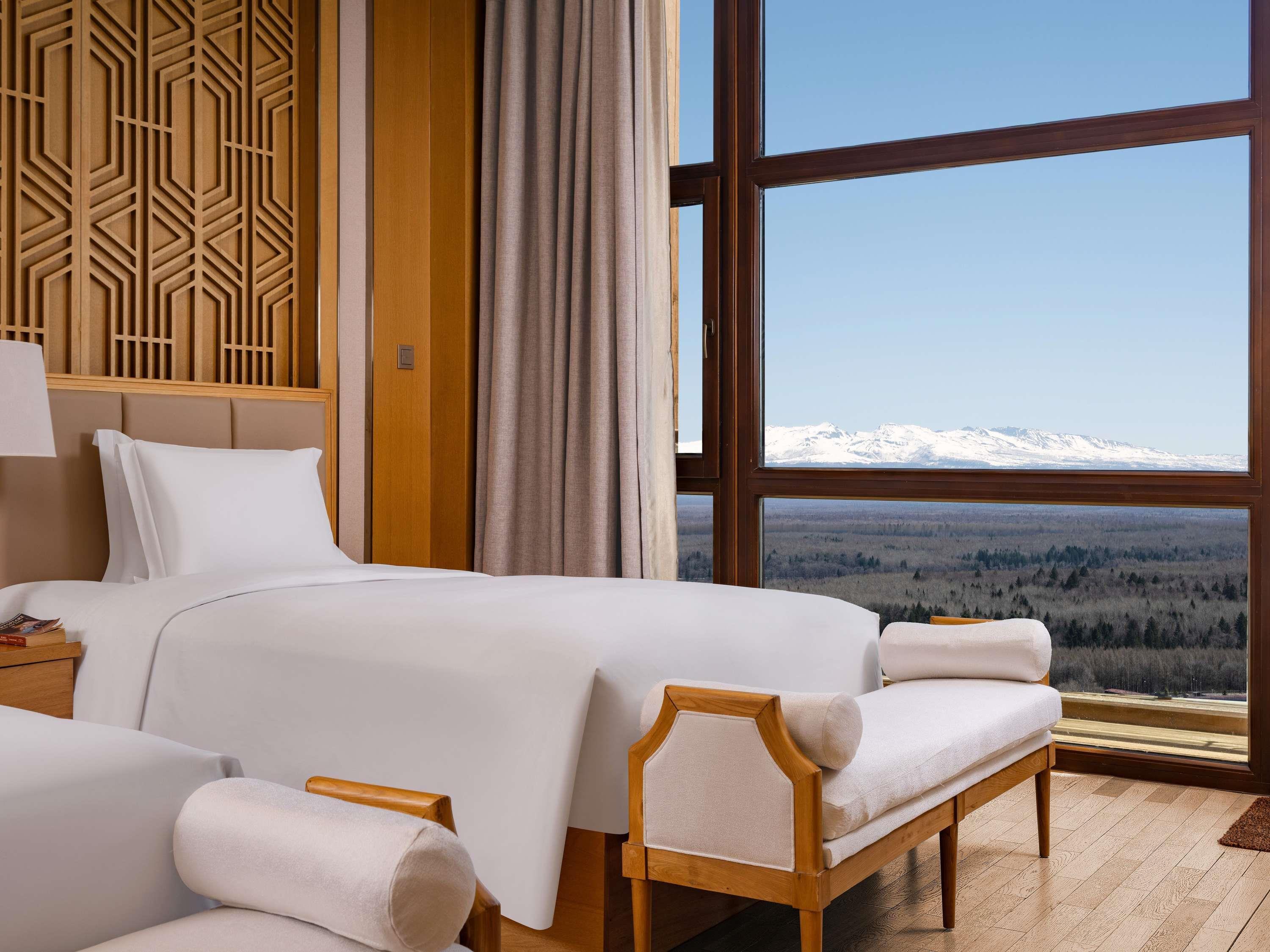 غرفة ديلوكس بسريرين منفصلين، The View Hotel Changbai Mountain - MGallery Collection 2/4
