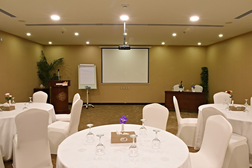 فندق جاردن بلازا(Garden Plaza Hotel Salmaniah) 29/35