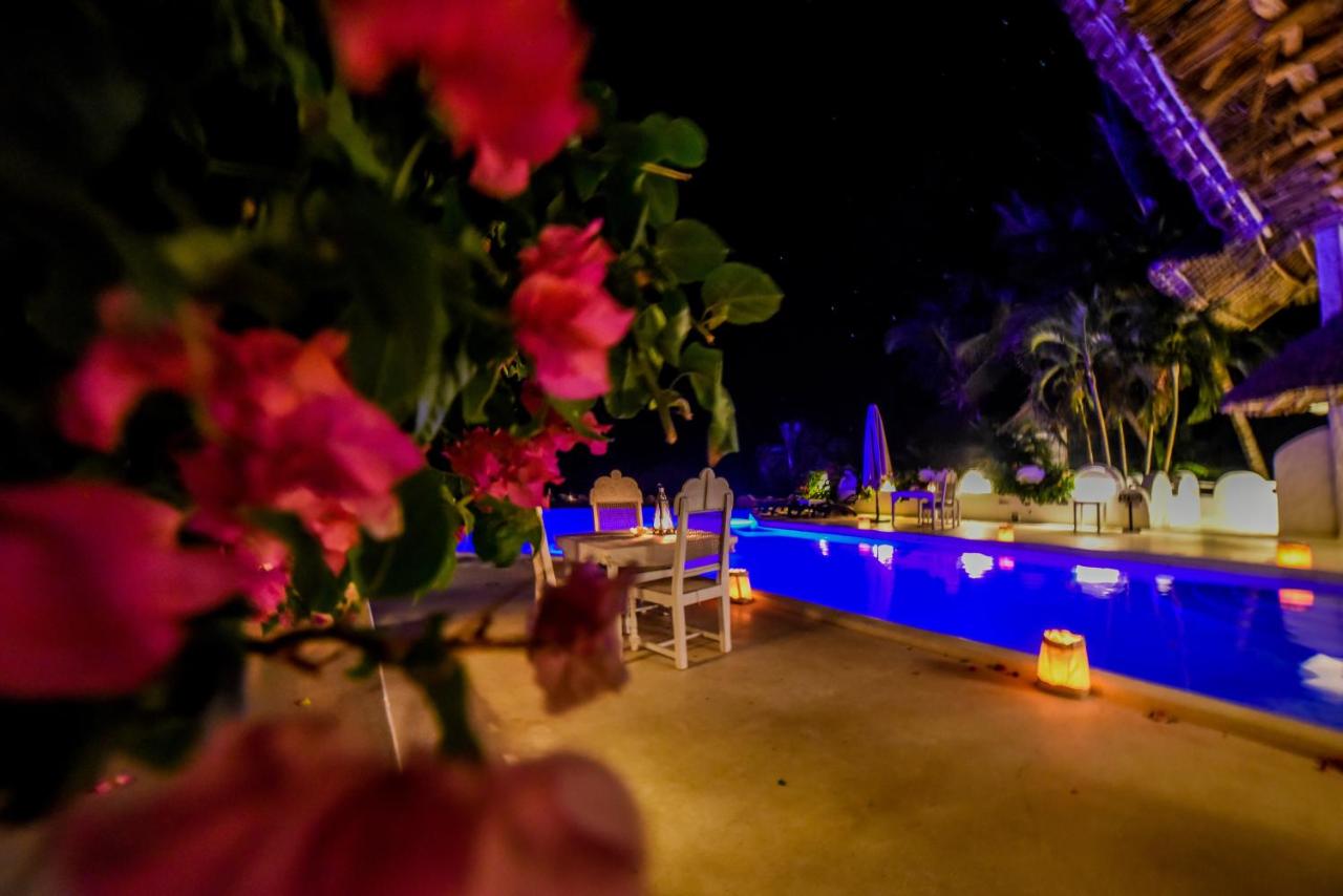 Nuri Boutique Hotel & Villas 49/54