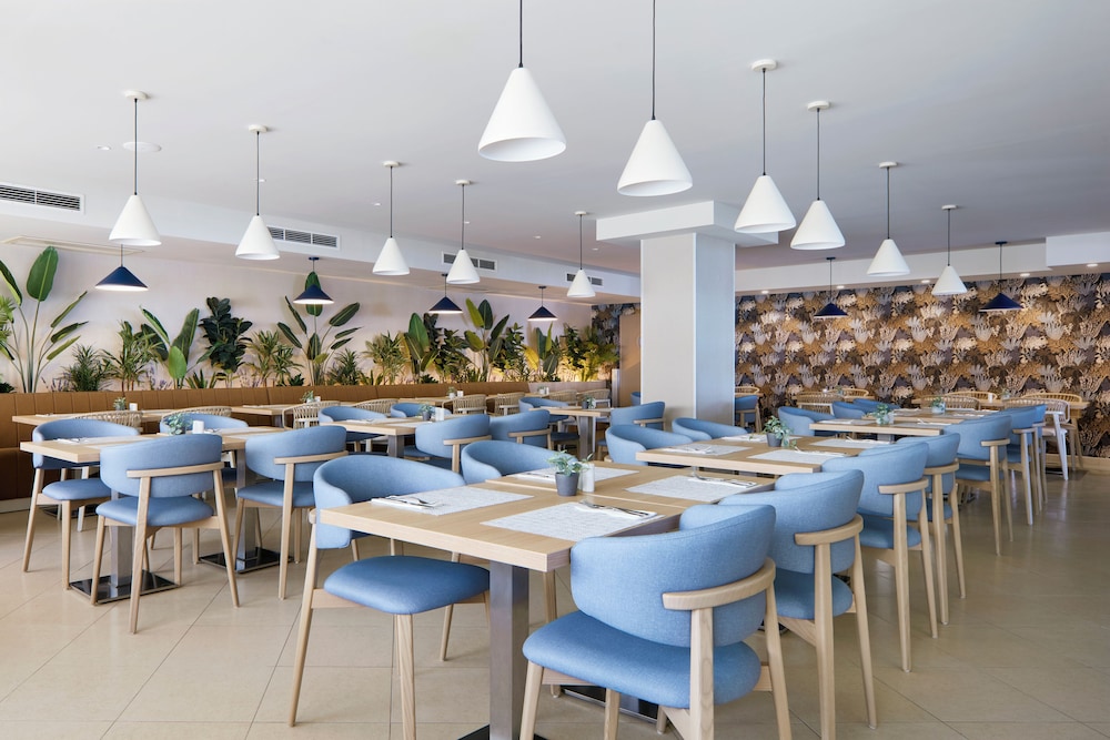 Dom Jose Beach Hotel 62/83