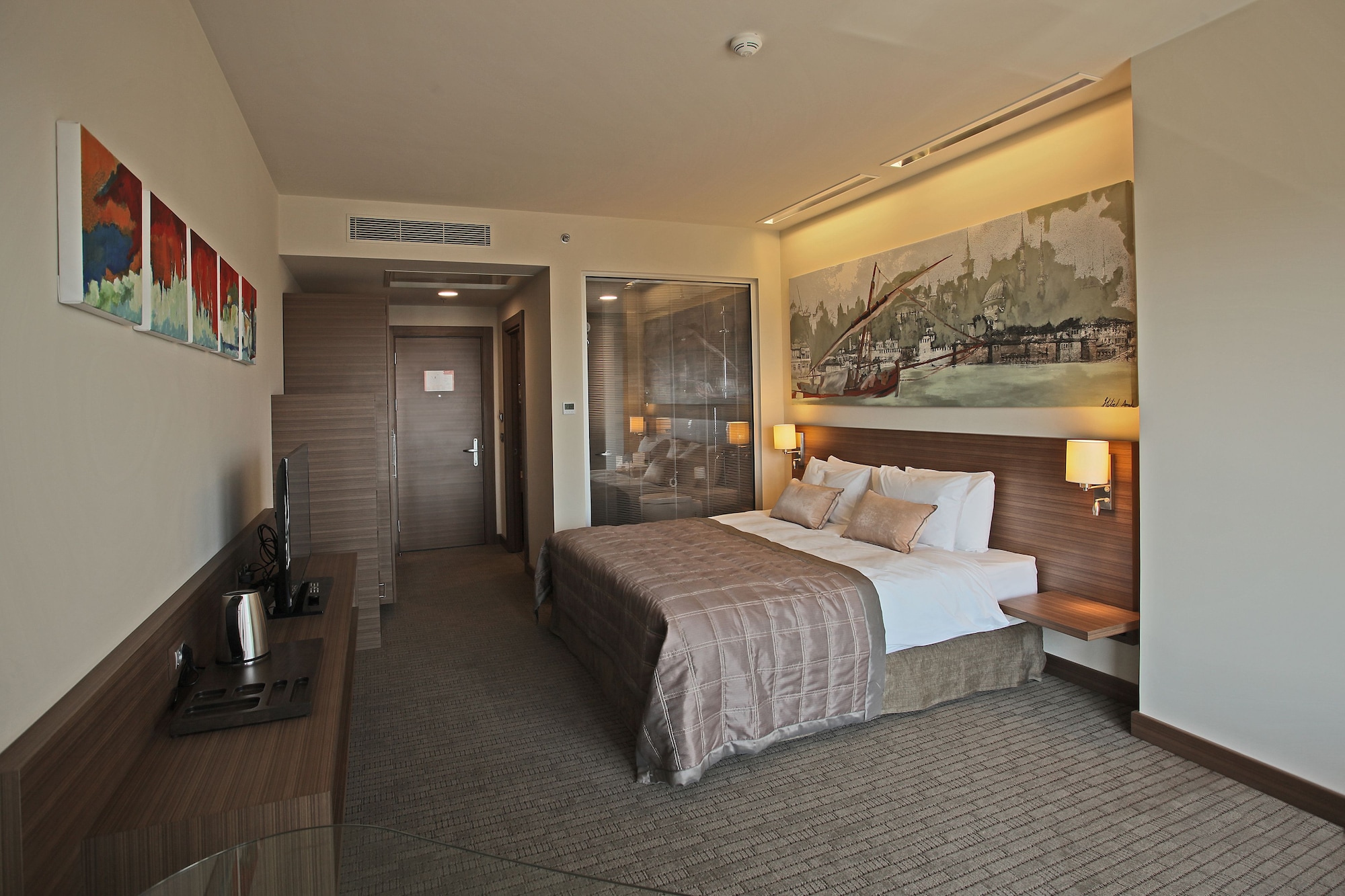 COMFORT, DOUBLE BED