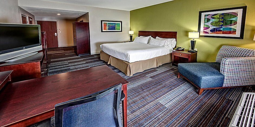 Holiday Inn Cookeville, an IHG Hotel 18/55