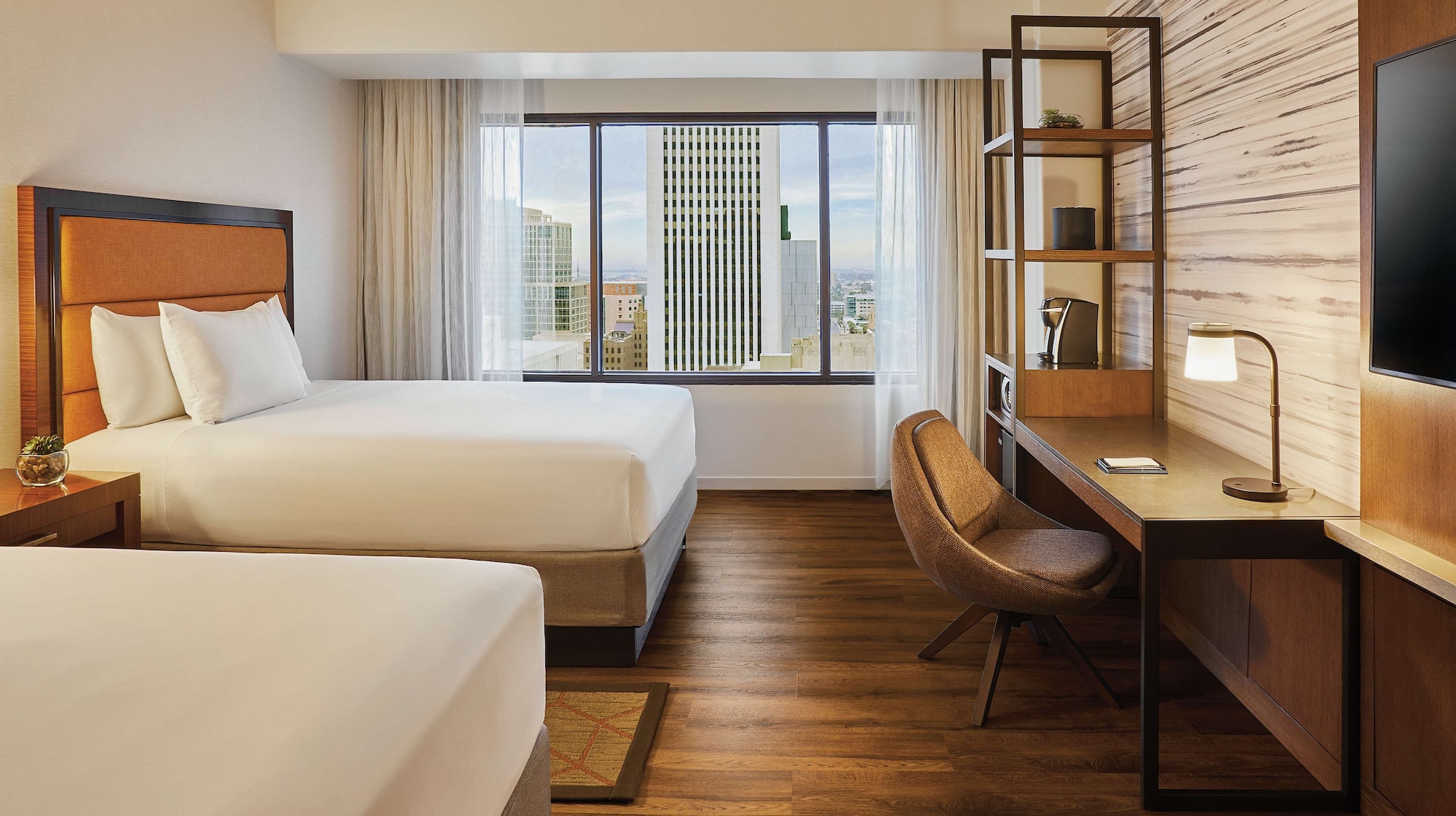Room, 2 Queen Beds, City View
