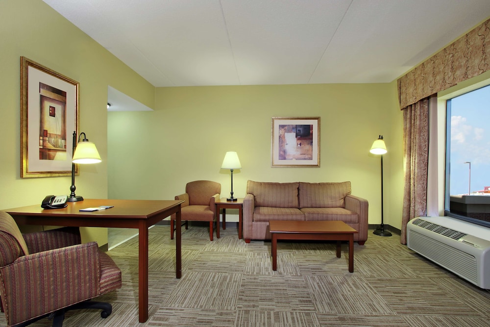 Hampton Inn Suites Murray 32/37