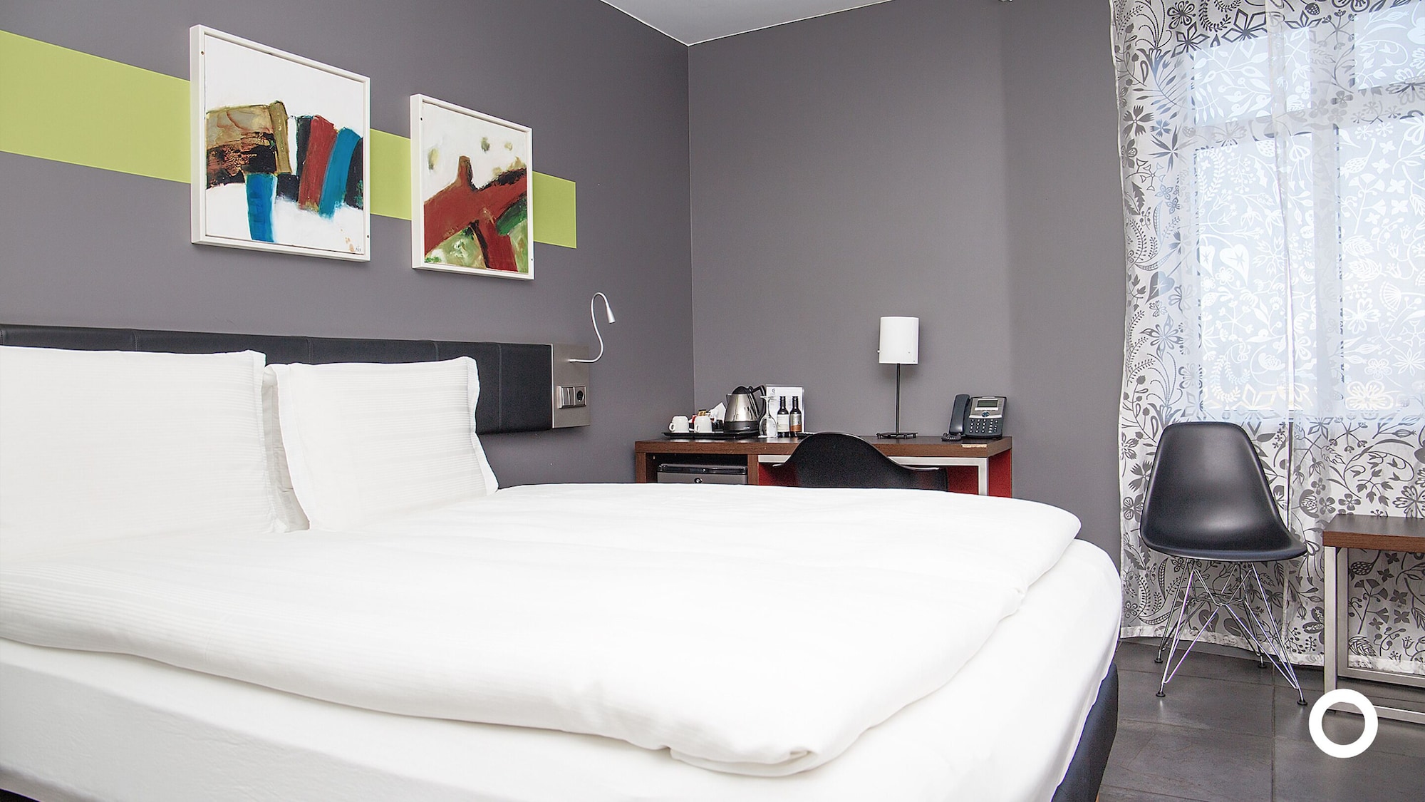 STANDARD, DOUBLE BED