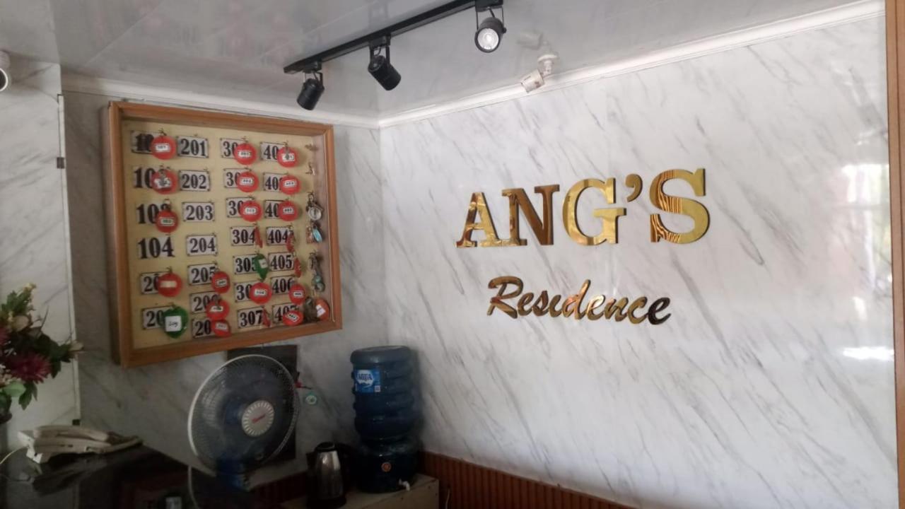 OYO 164 Ang's Residence 7/51