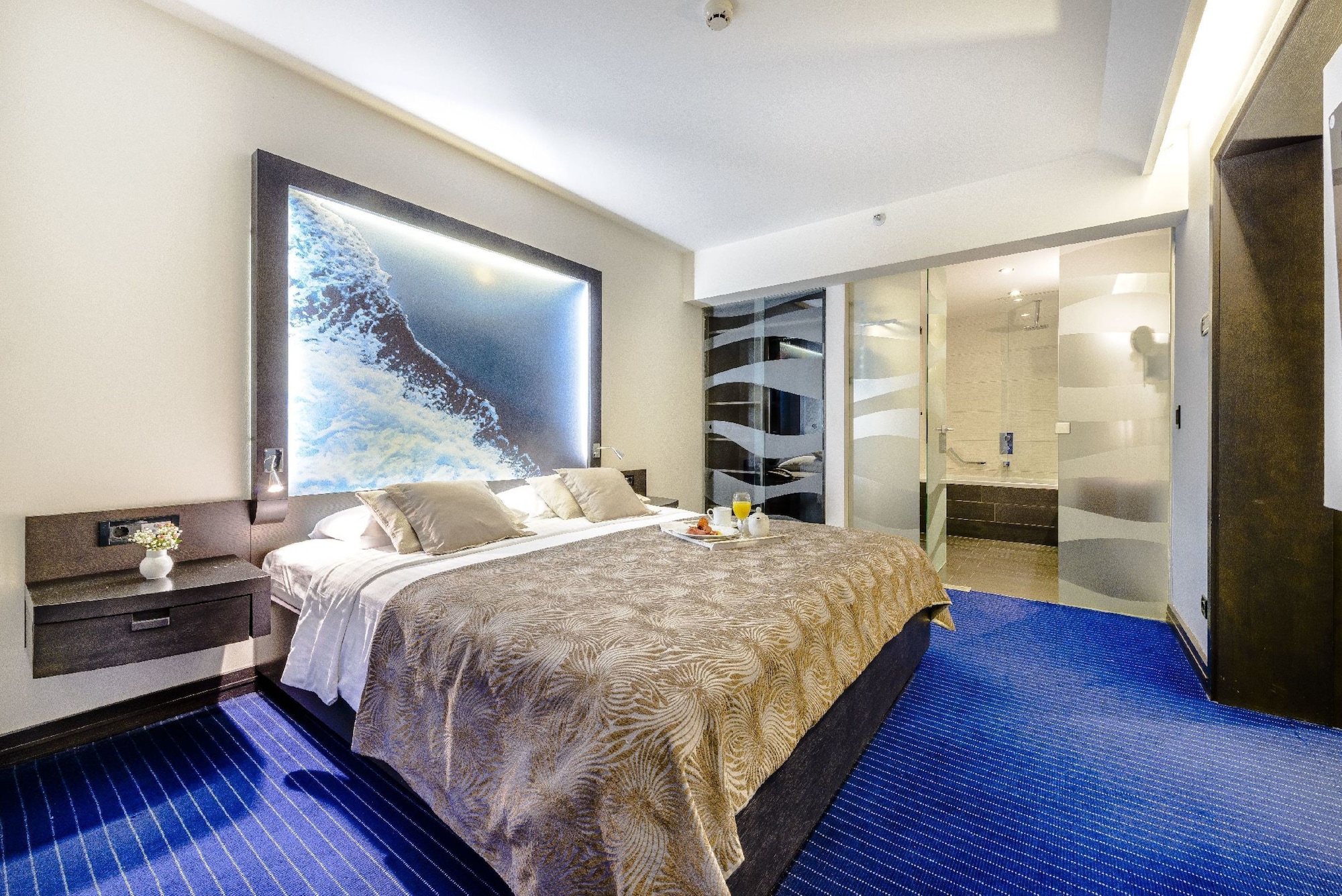 JUNIOR SUITE, GARDEN VIEW, BALCONY