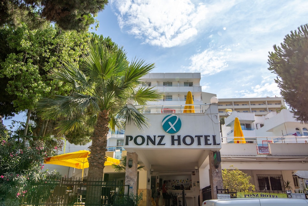 ponz boutique hotel 4/57