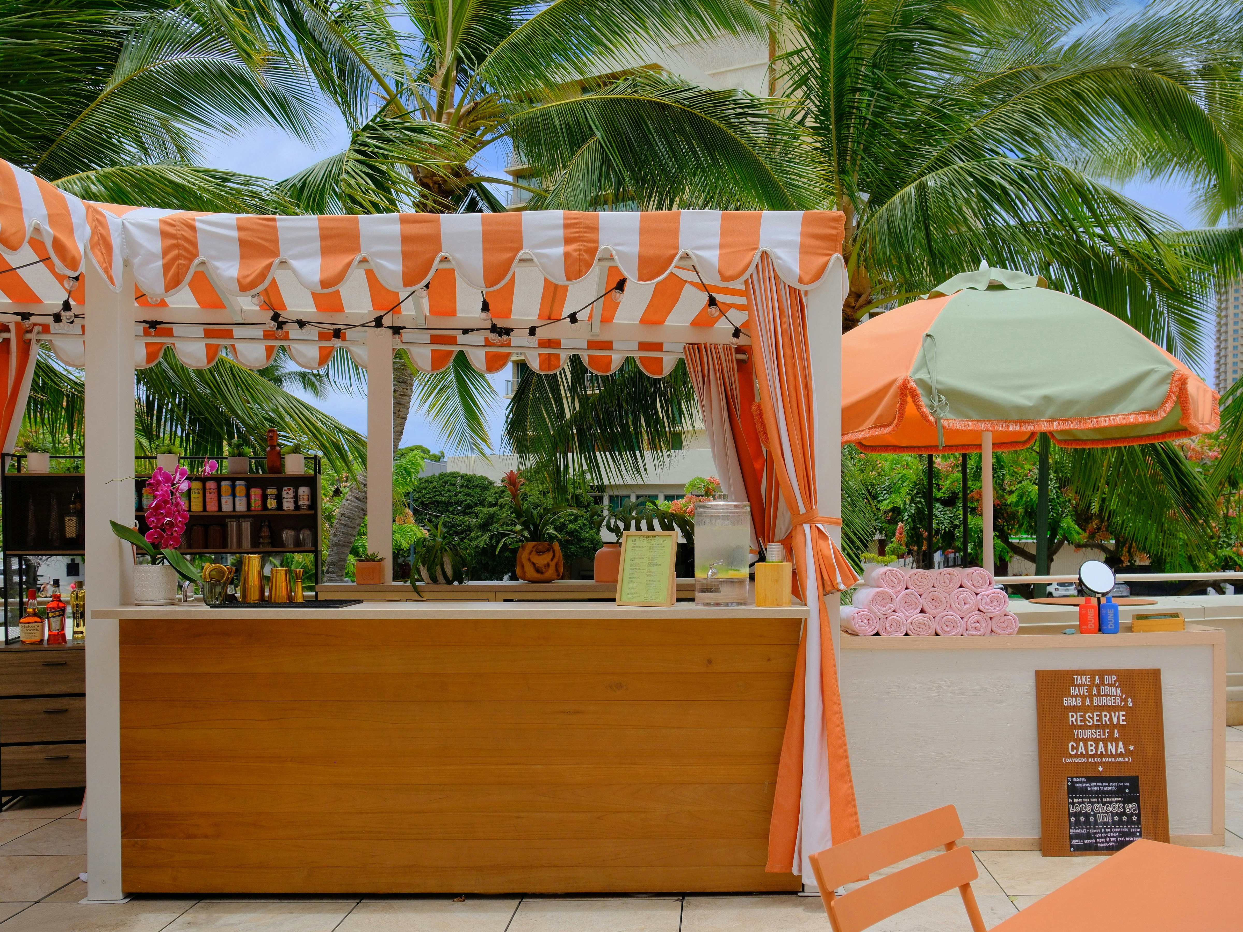 The Ambassador Hotel of Waikiki, Tapestry Collection by Hilton 12/60