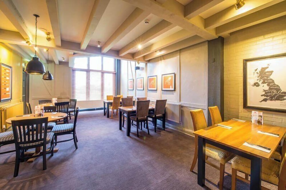 Premier Inn Crewe West 23/50