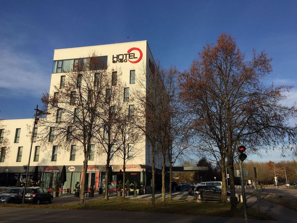 Enso Hotel 4/46