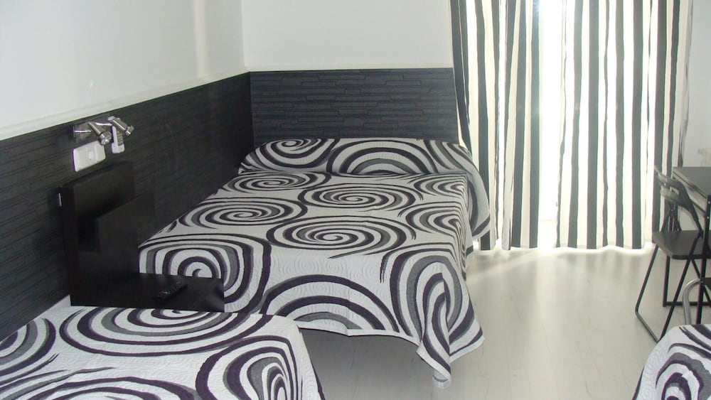 Hostal Jq Madrid 1 20/34