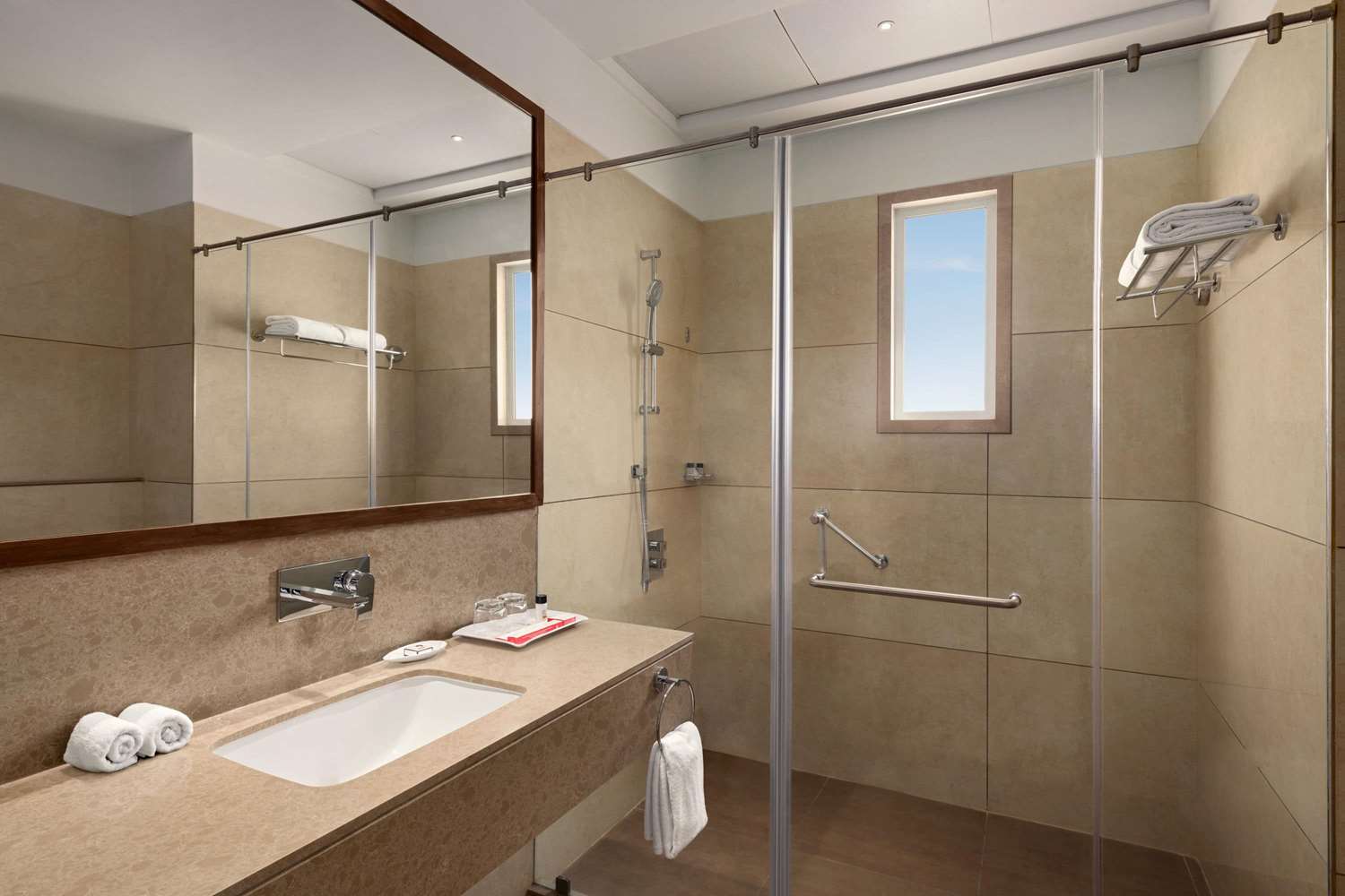 Ramada by Wyndham Gandhidham Shinay 14/14