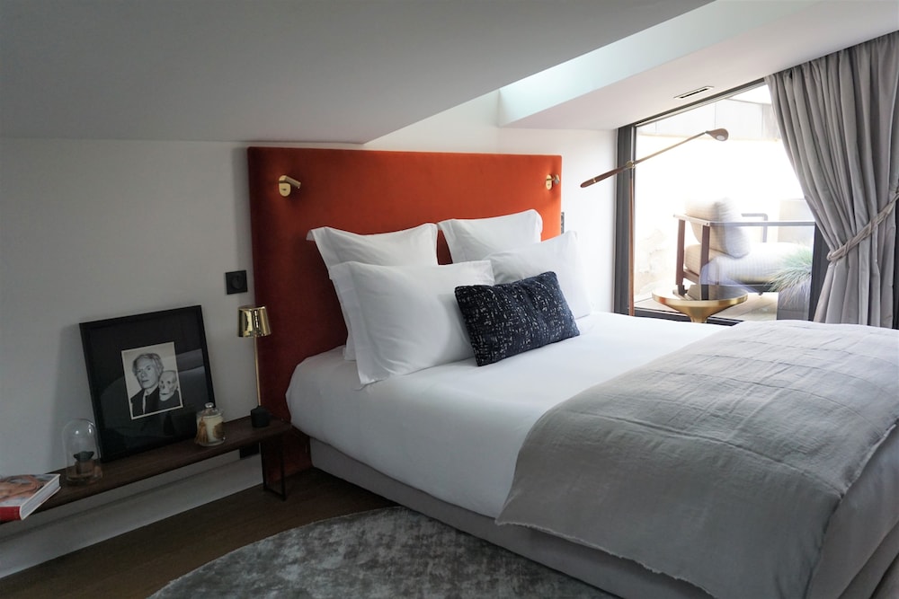 Hôtel Cardinal 11/66