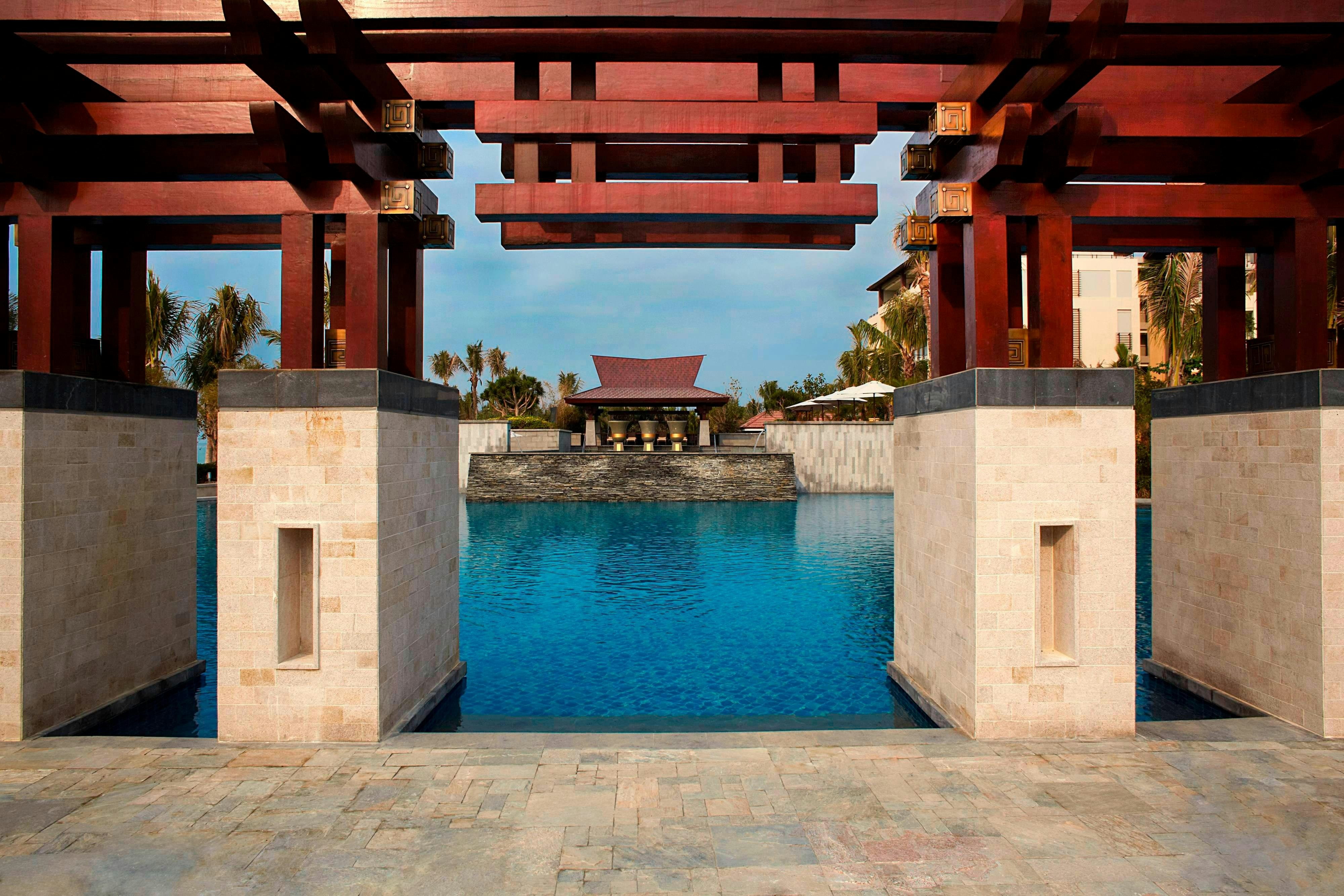 Renaissance Sanya Resort and Spa 1/25