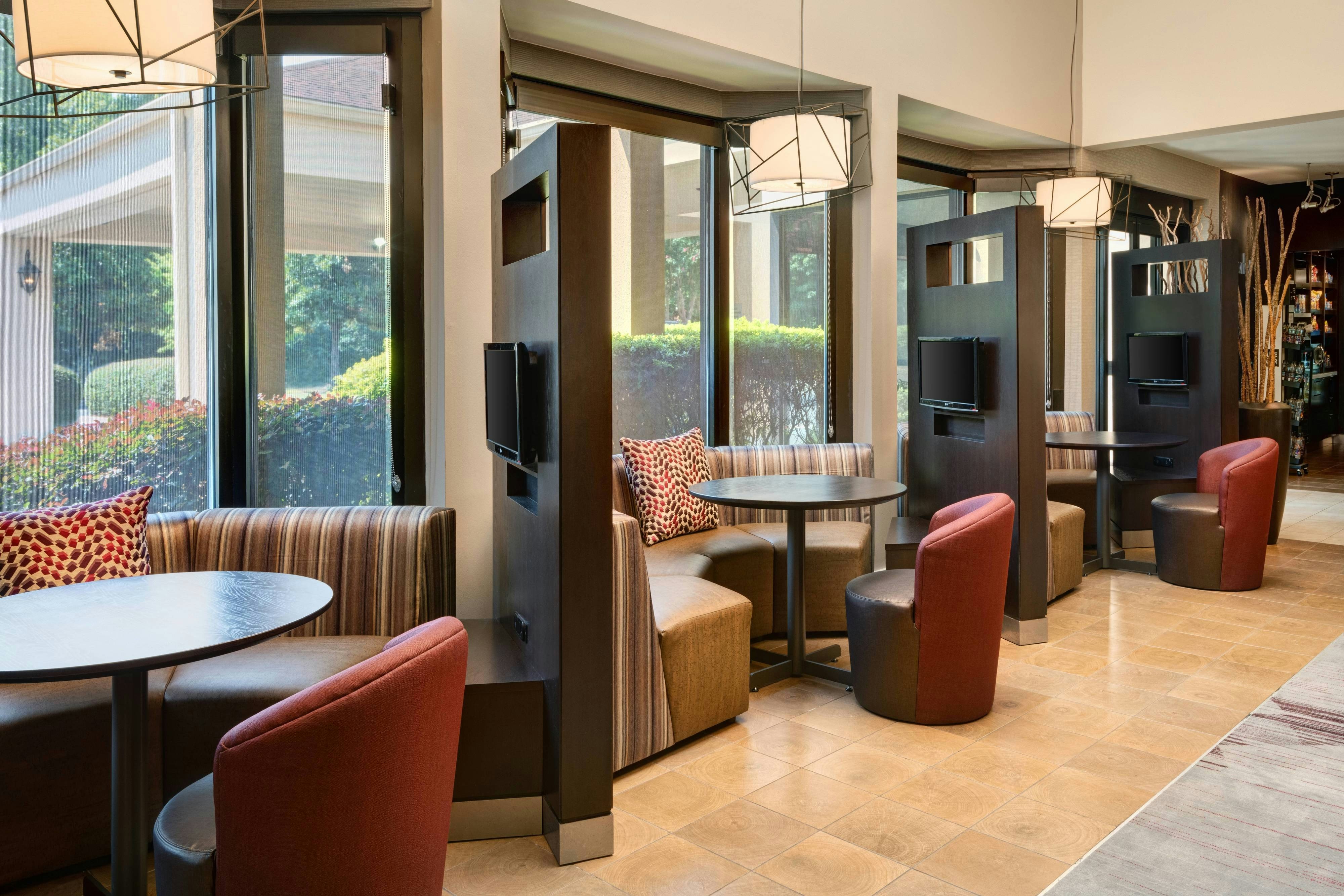 Courtyard By Marriott Atlanta Executive Park Emory 5/9